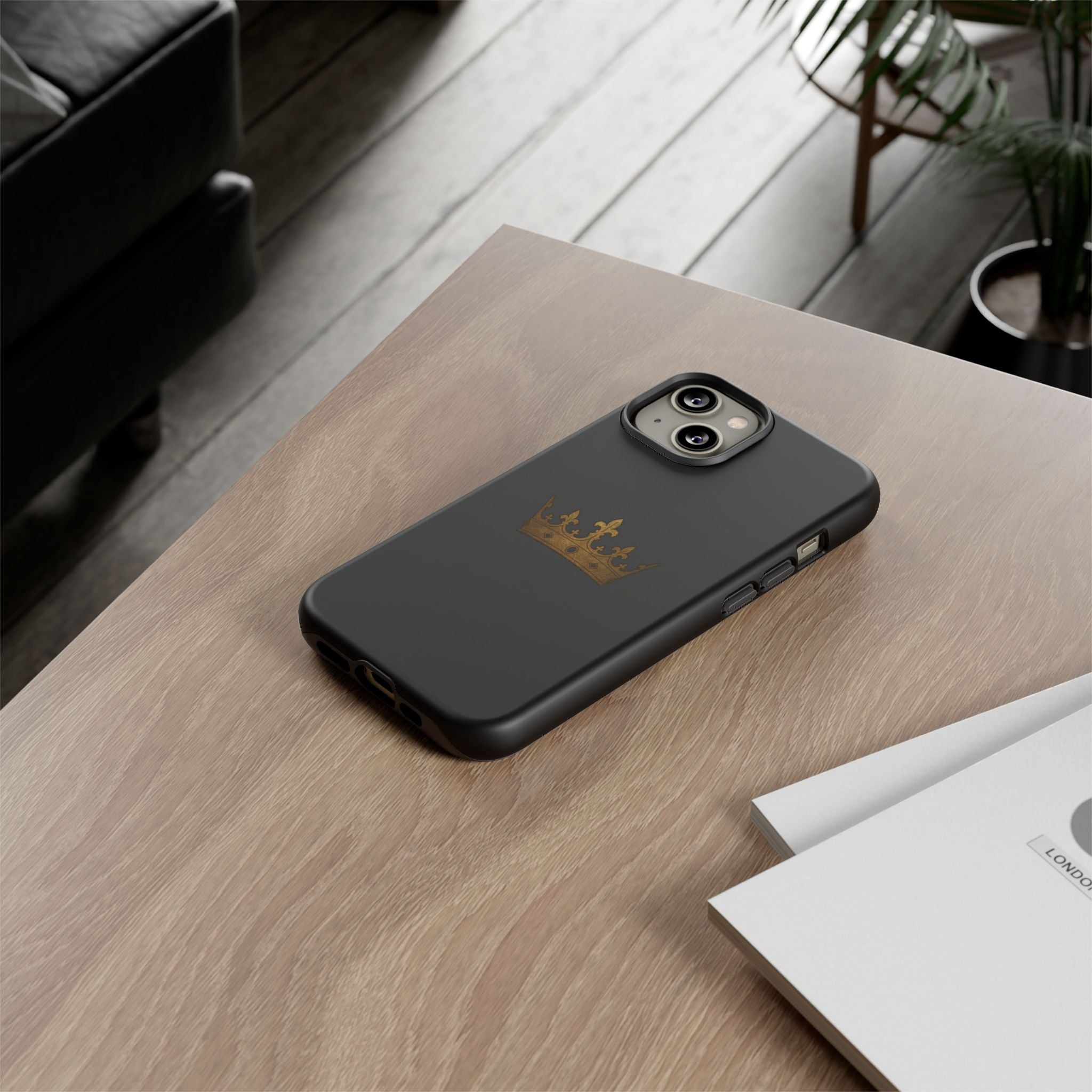 Crown Tough Phone Case – Black Protective King Crown Design